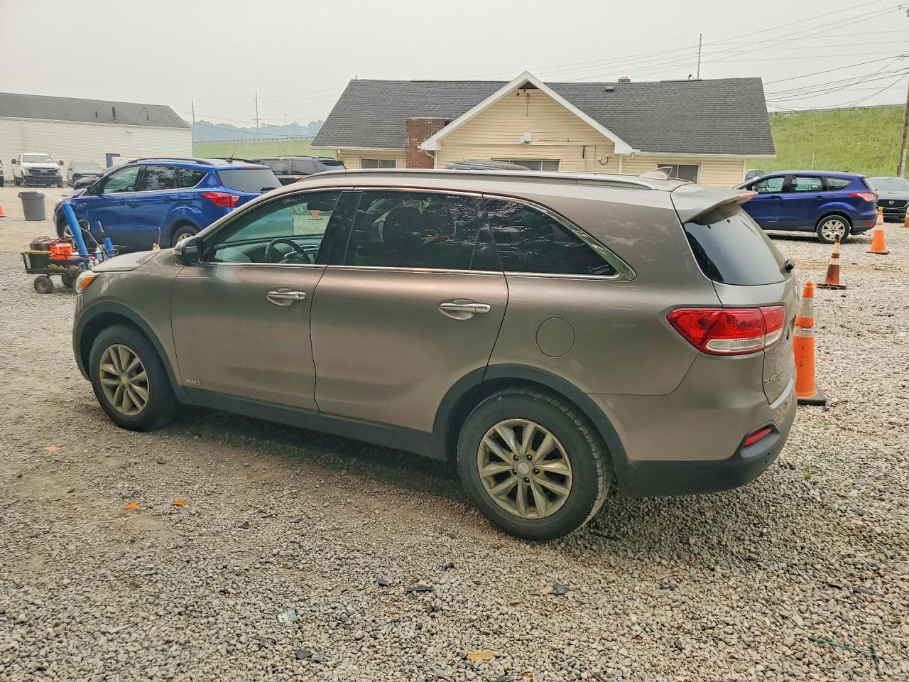 2016 KIA SORENTO