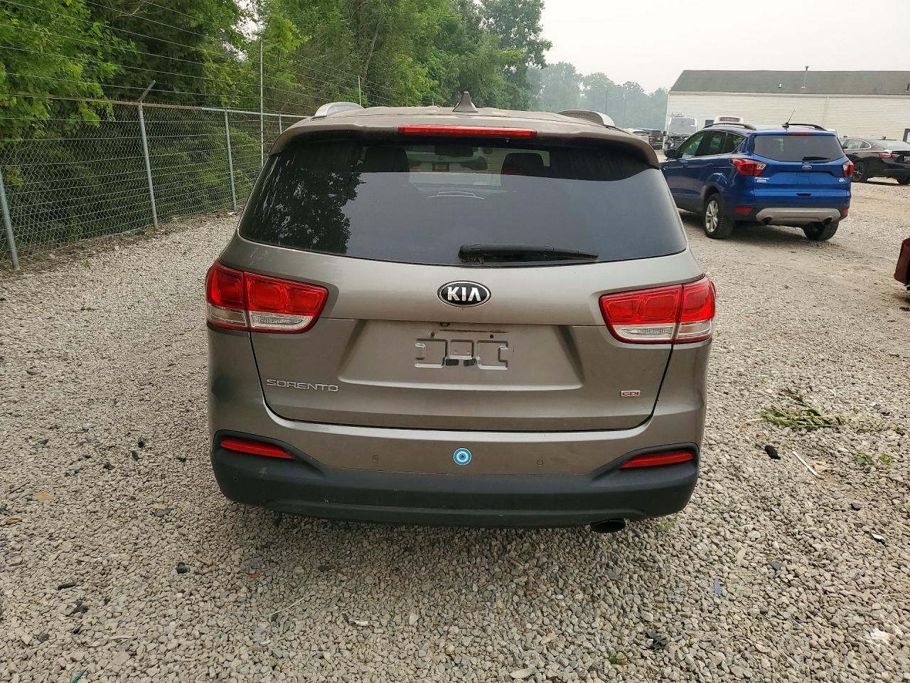 2016 KIA SORENTO