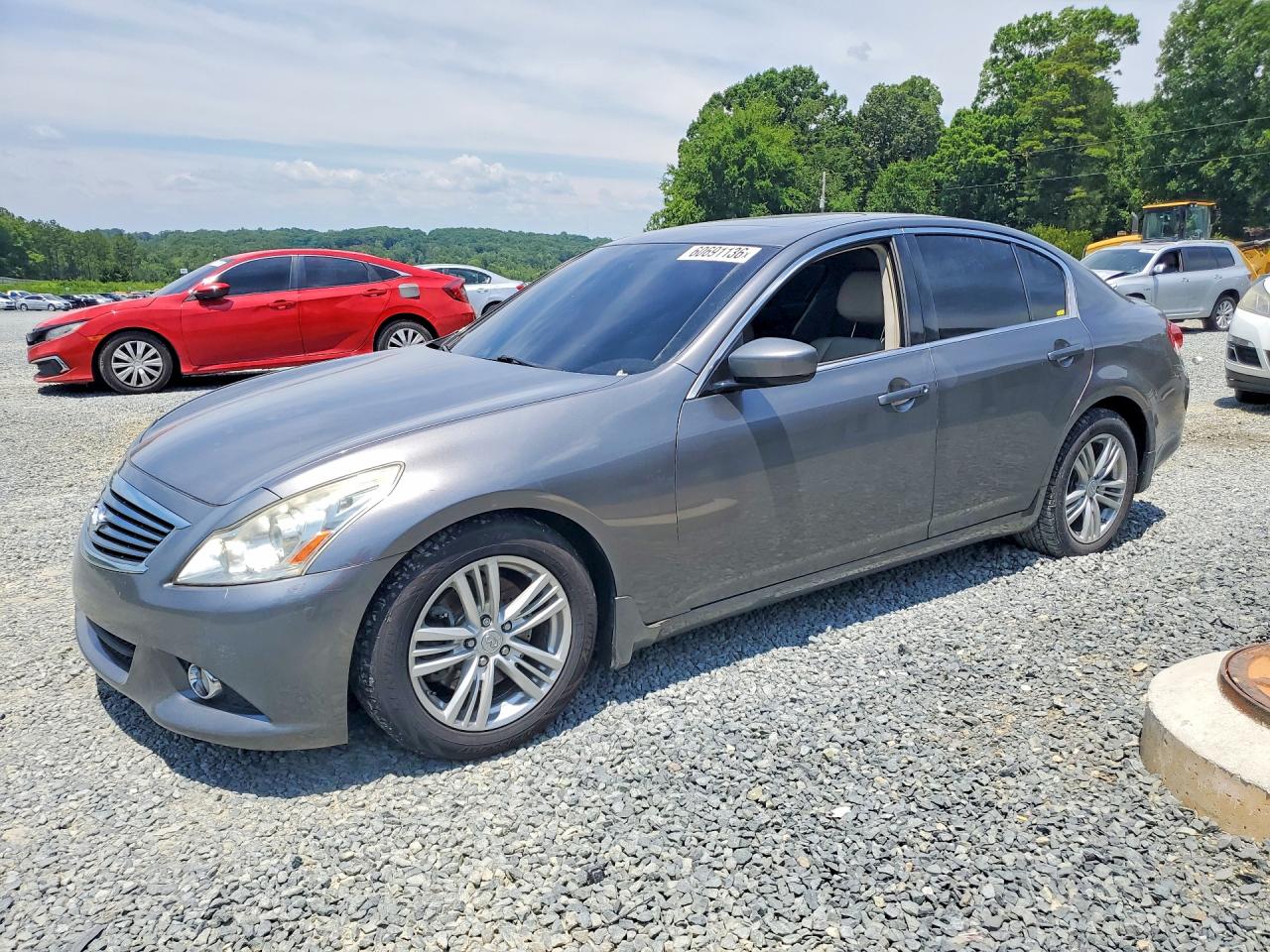2013 INFINITI G37