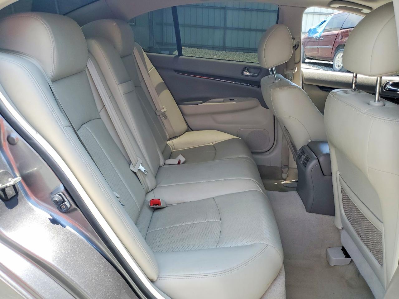 2013 INFINITI G37