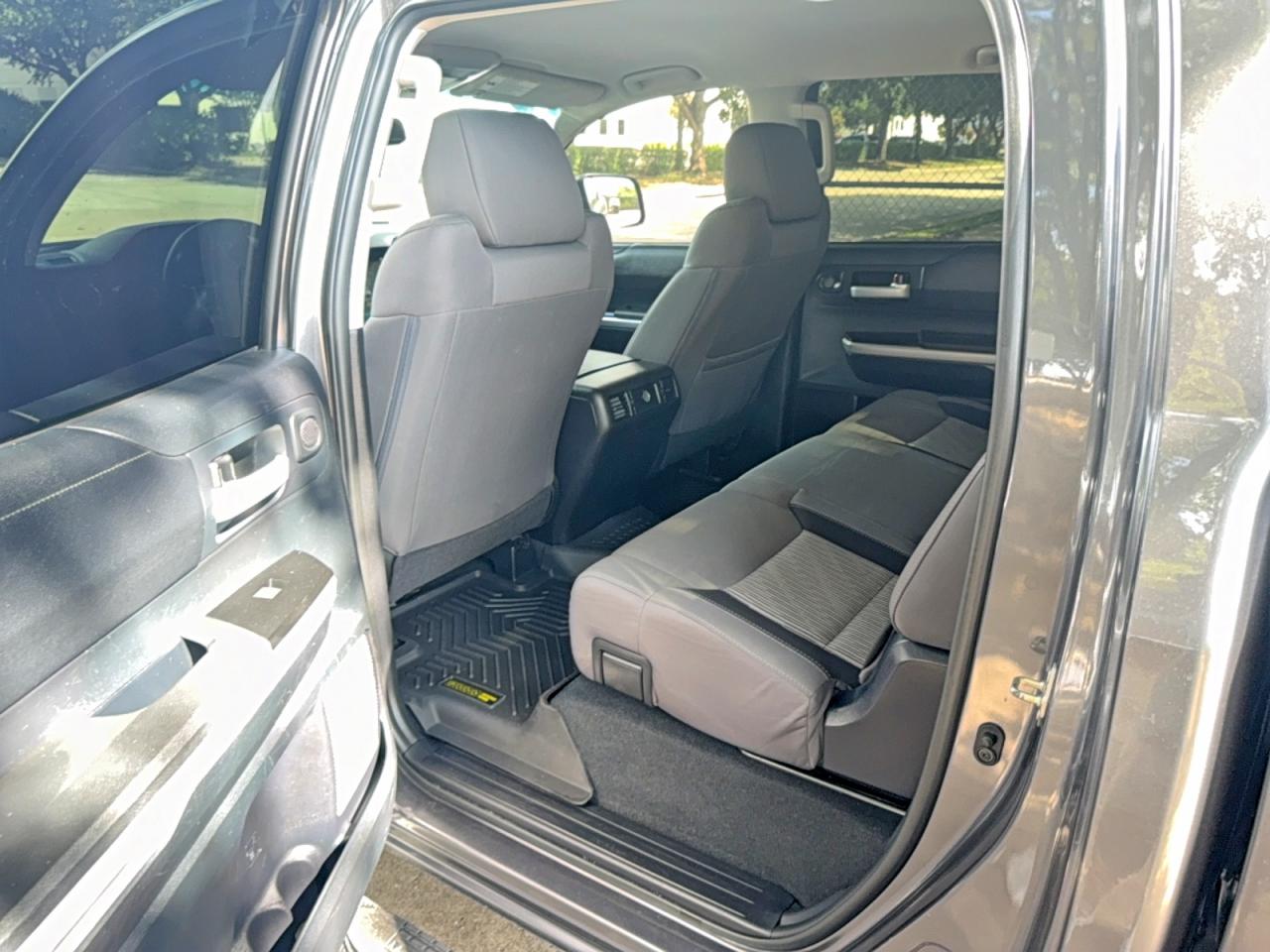 2016 TOYOTA TUNDRA