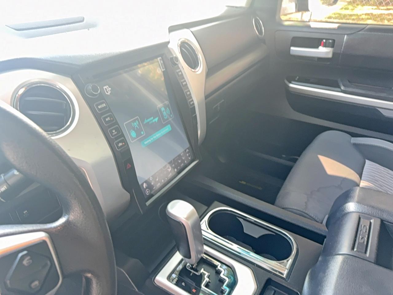 2016 TOYOTA TUNDRA