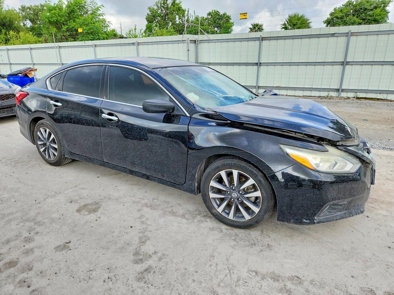 2017 NISSAN ALTIMA