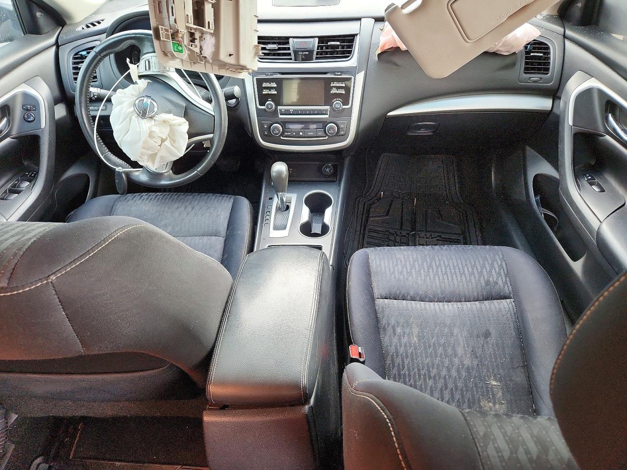 2017 NISSAN ALTIMA