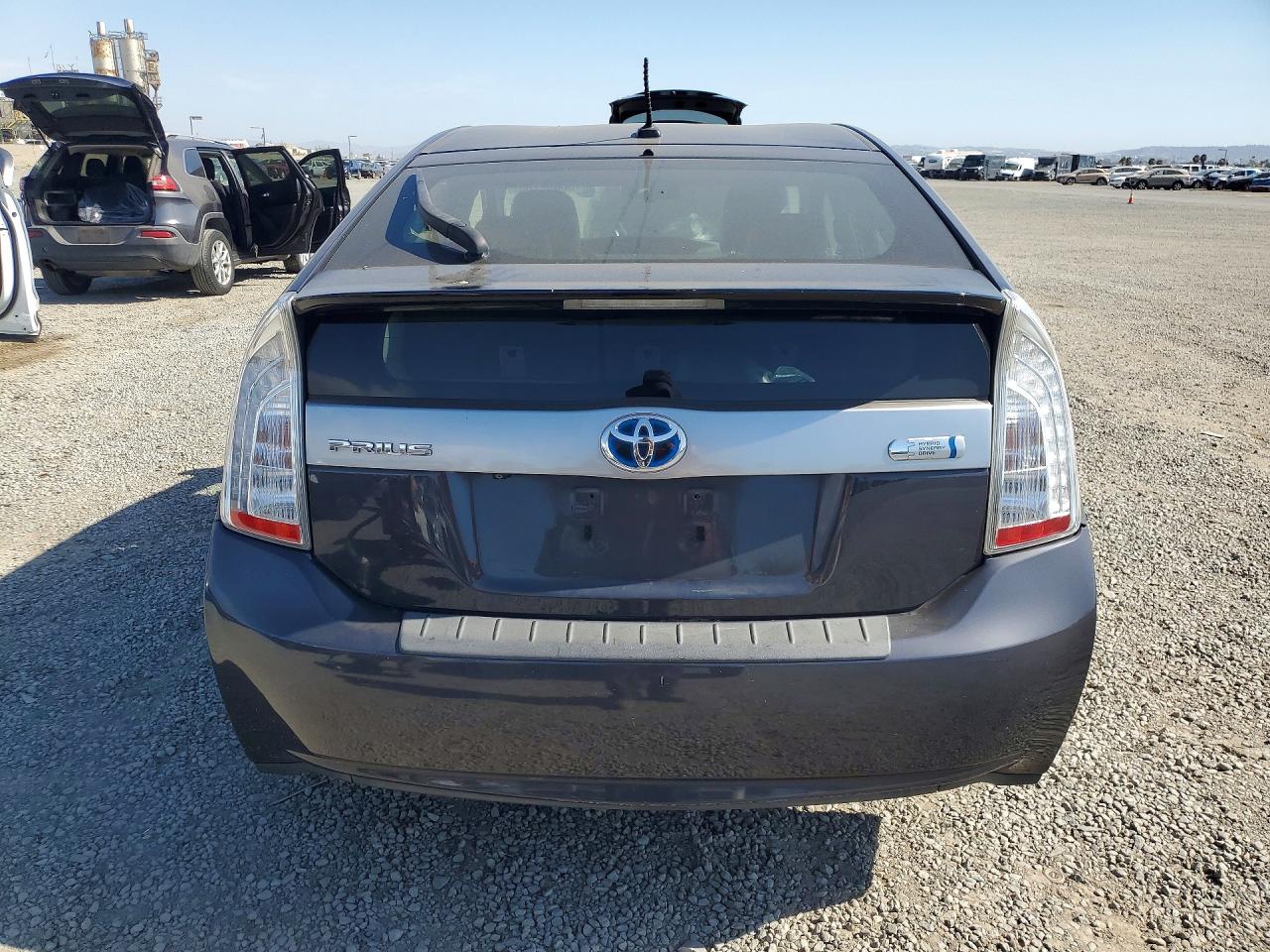 2012 TOYOTA PRIUS