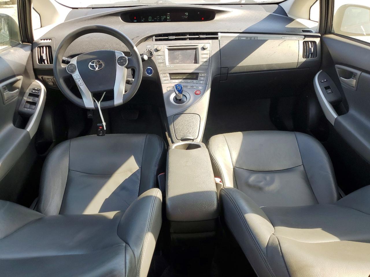 2012 TOYOTA PRIUS