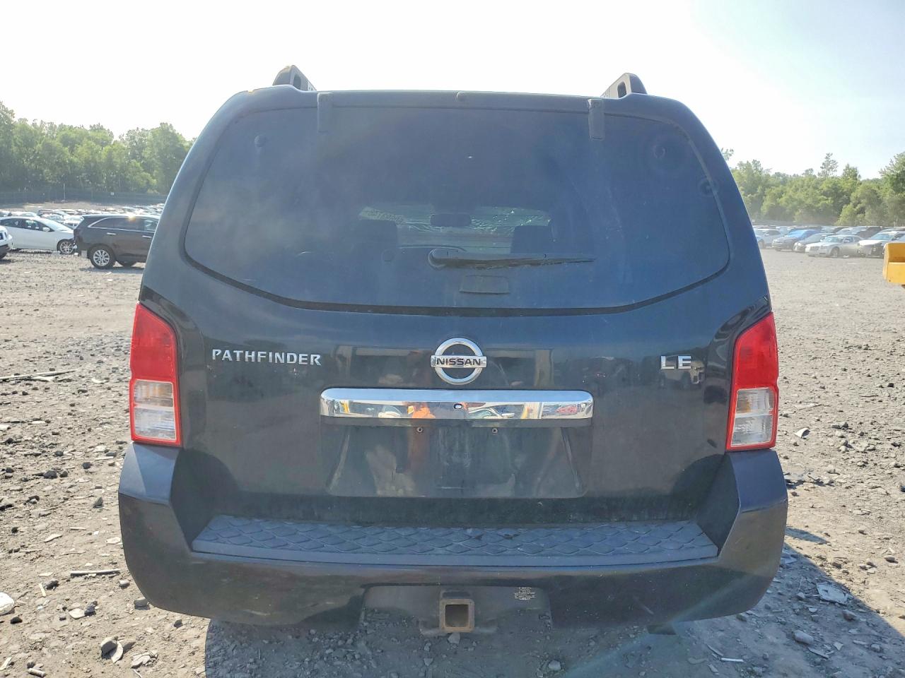 2011 NISSAN PATHFINDER