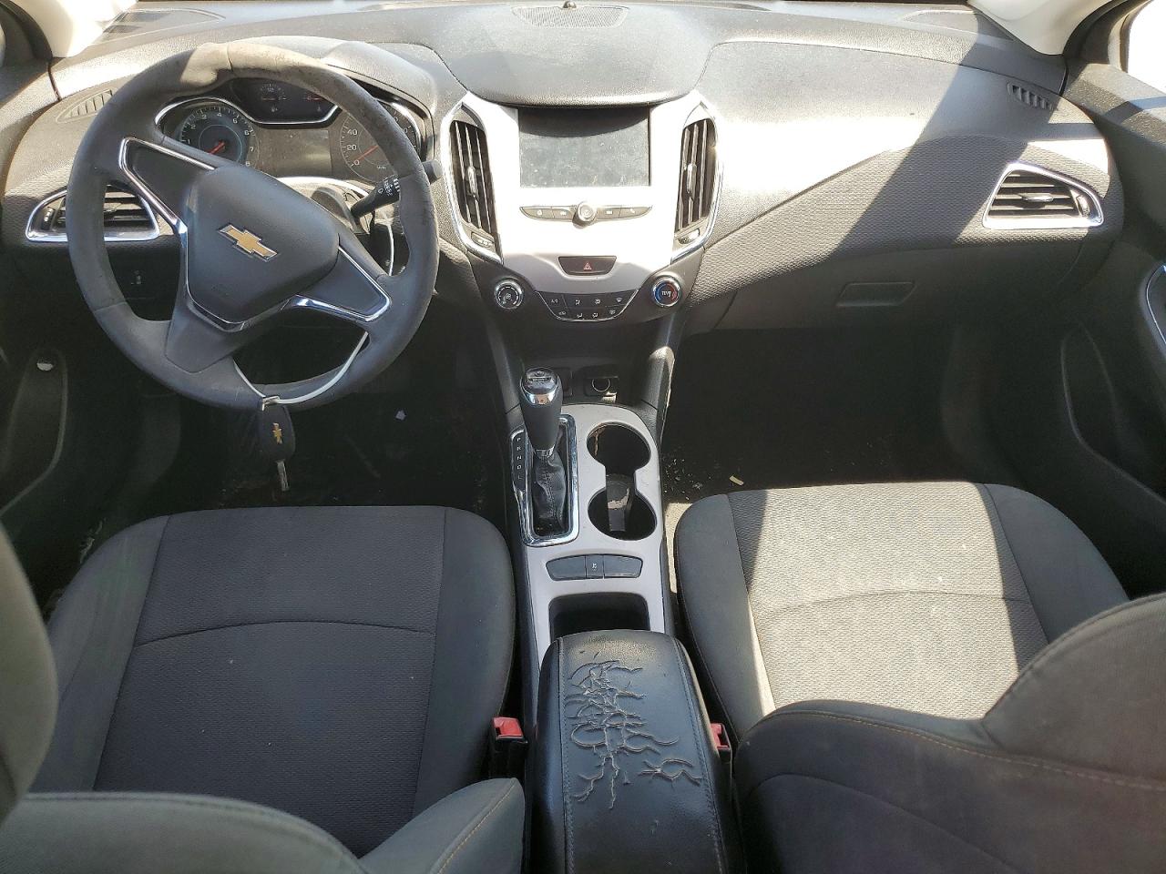2017 CHEVROLET CRUZE