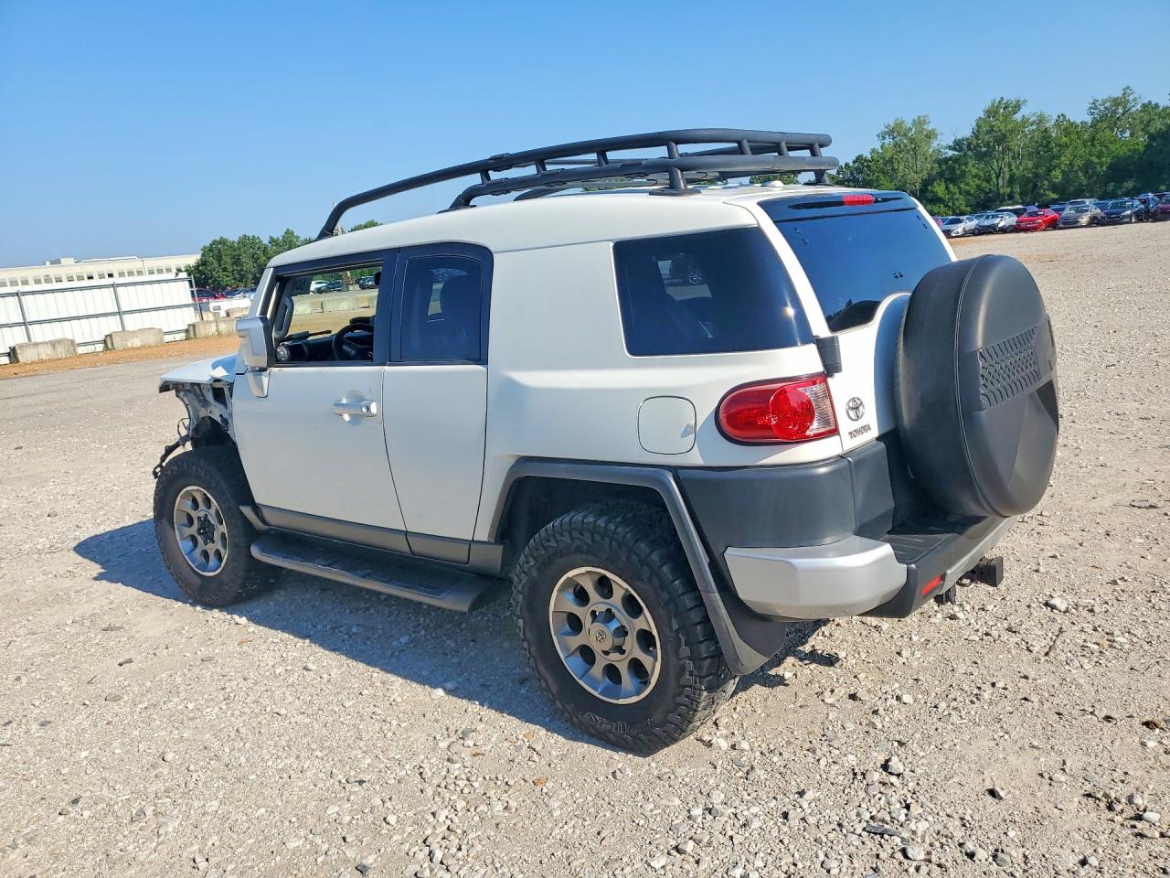 2011 TOYOTA FJ CRUISER