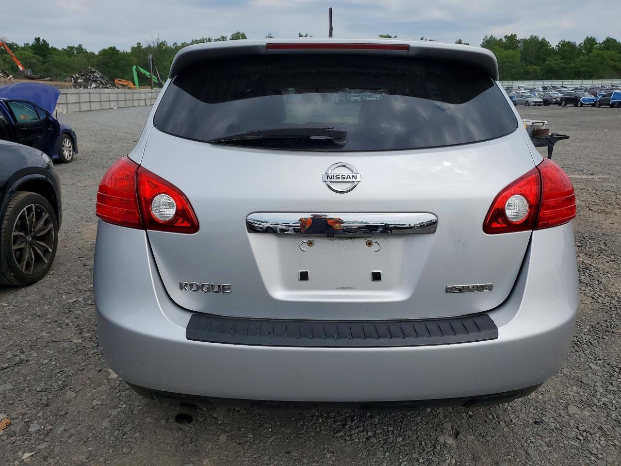 2012 NISSAN ROGUE