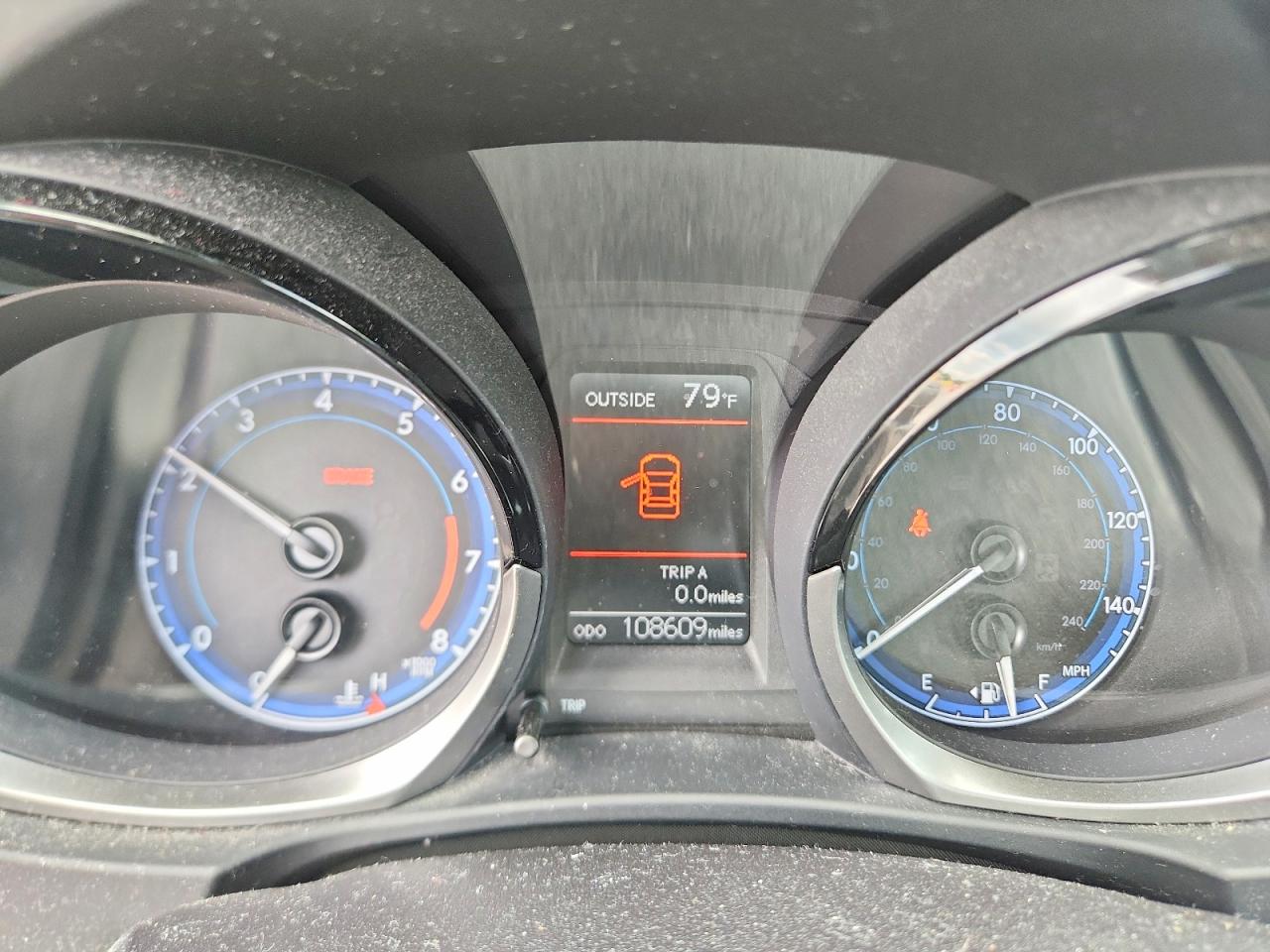 2016 TOYOTA COROLLA
