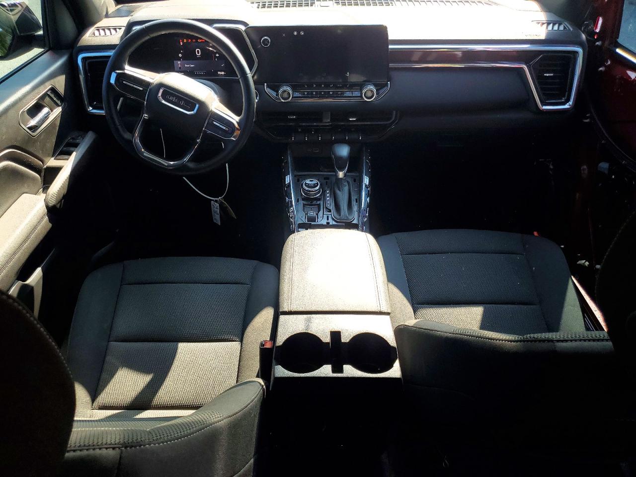 2023 GMC CANYON