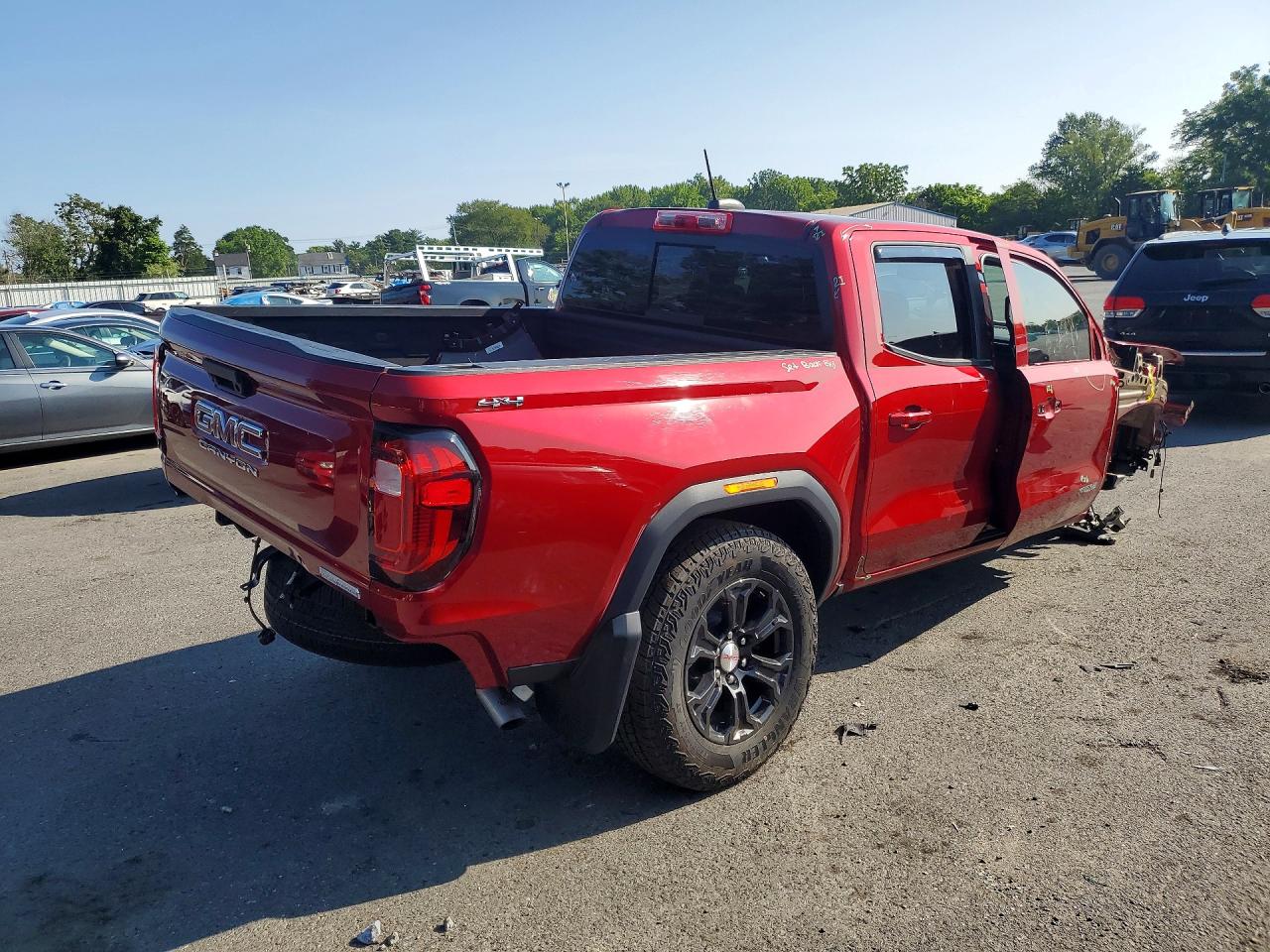 2023 GMC CANYON