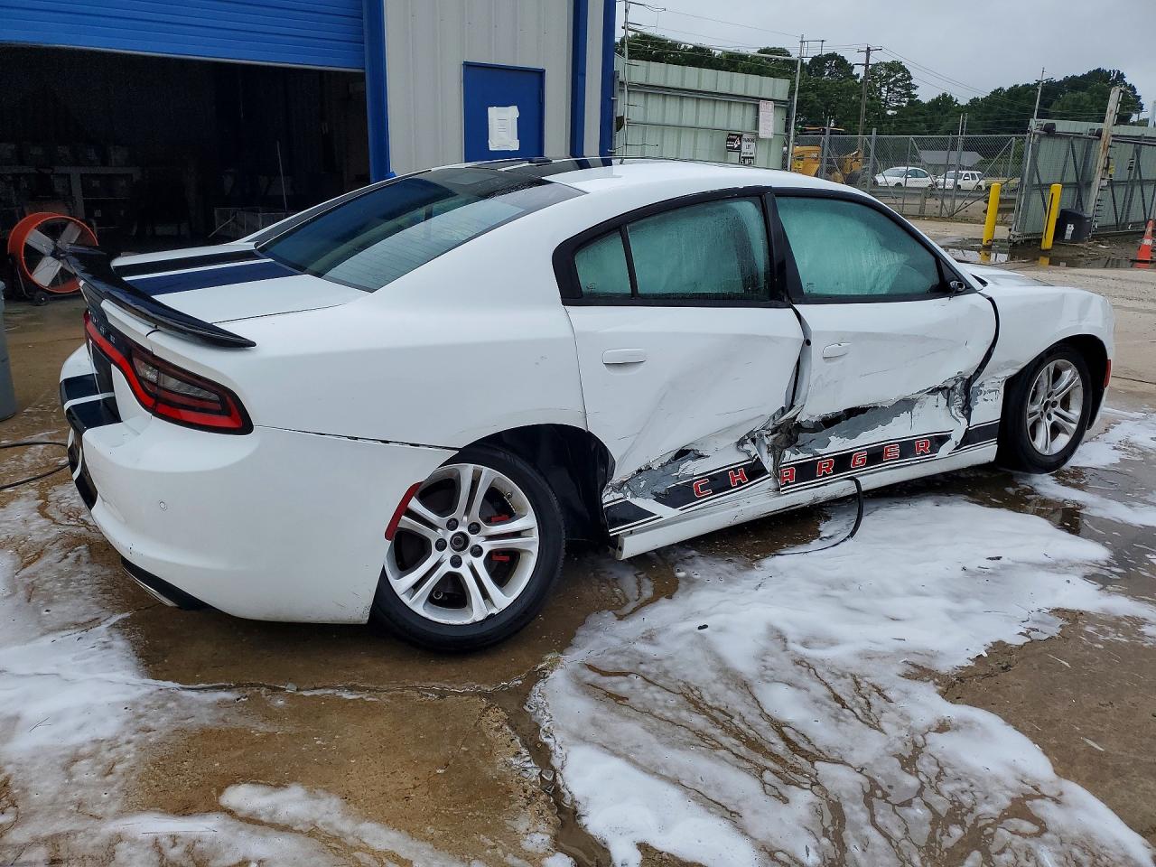 2022 DODGE CHARGER