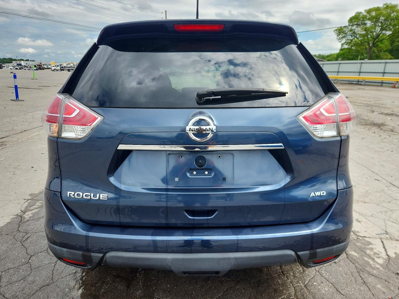 2016 NISSAN ROGUE