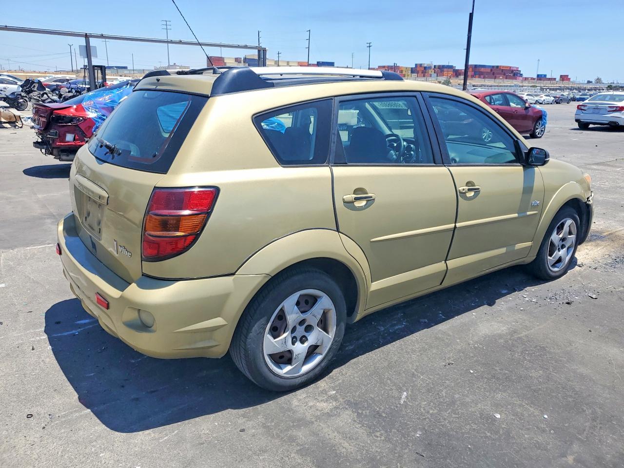 2004 PONTIAC VIBE