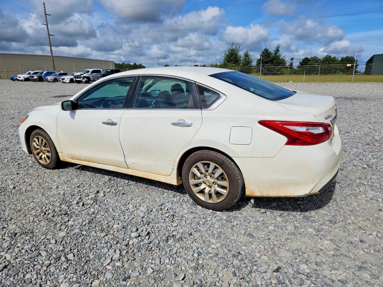 2017 NISSAN ALTIMA