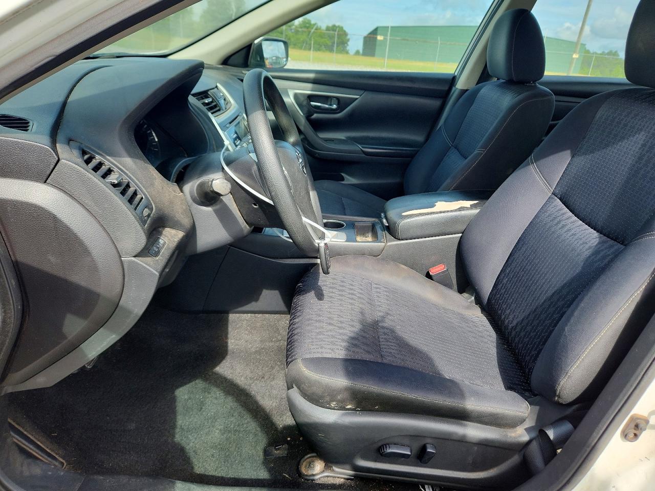 2017 NISSAN ALTIMA