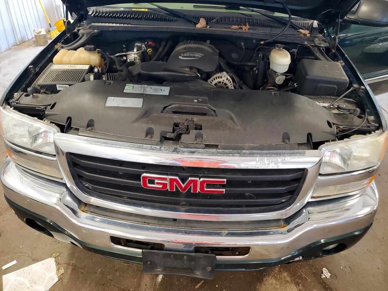 2003 GMC SIERRA