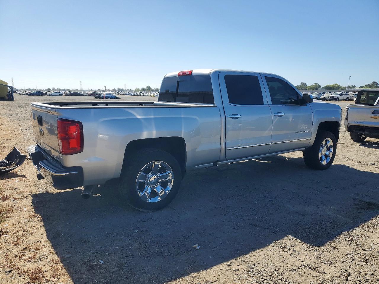 2018 CHEVROLET SILVERADO