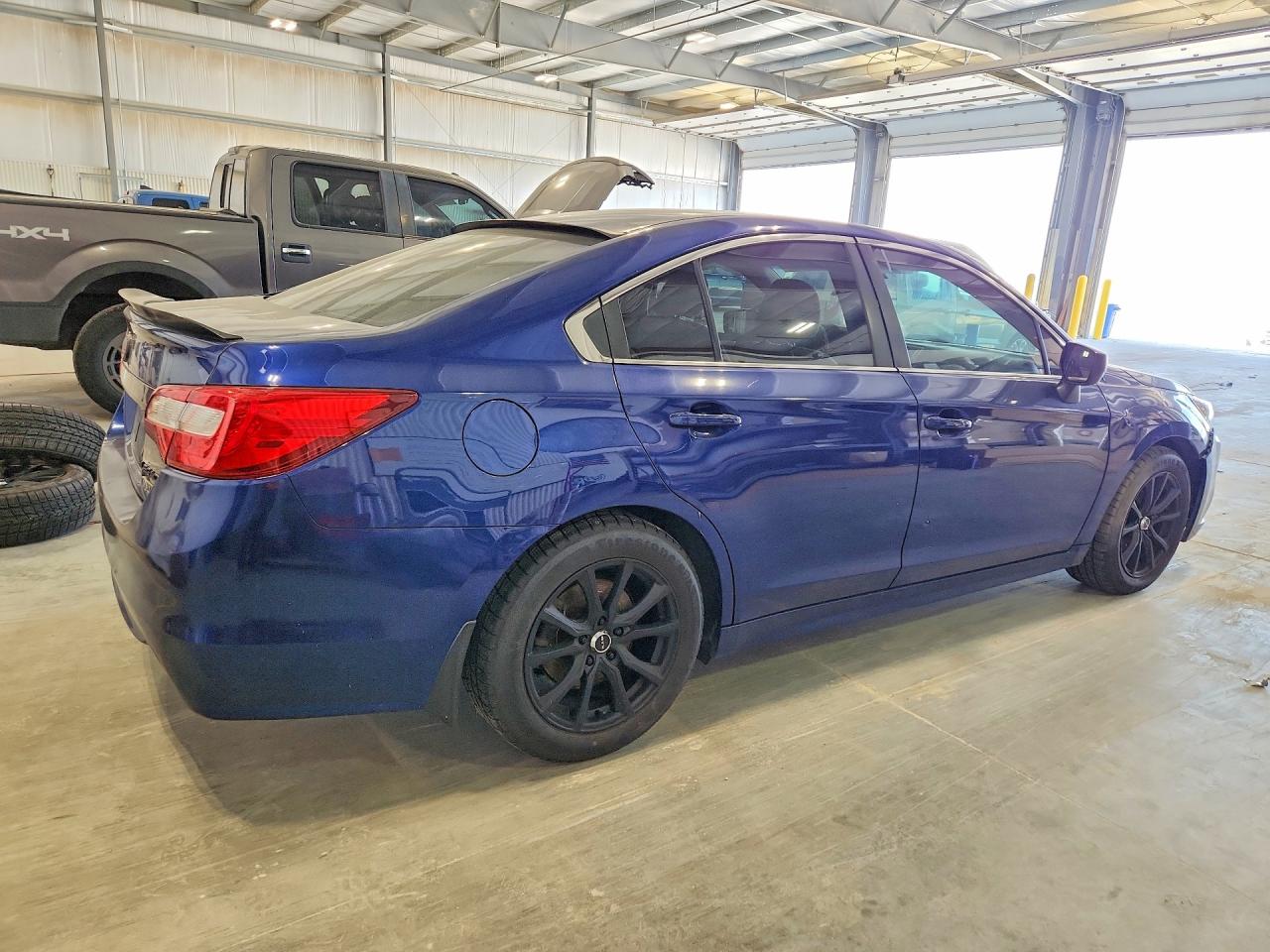 2015 SUBARU LEGACY