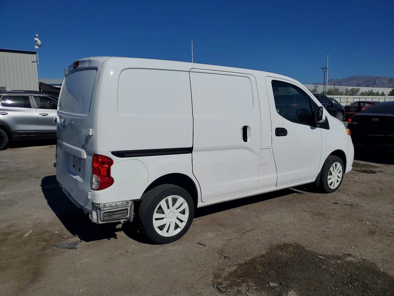 2020 NISSAN NV