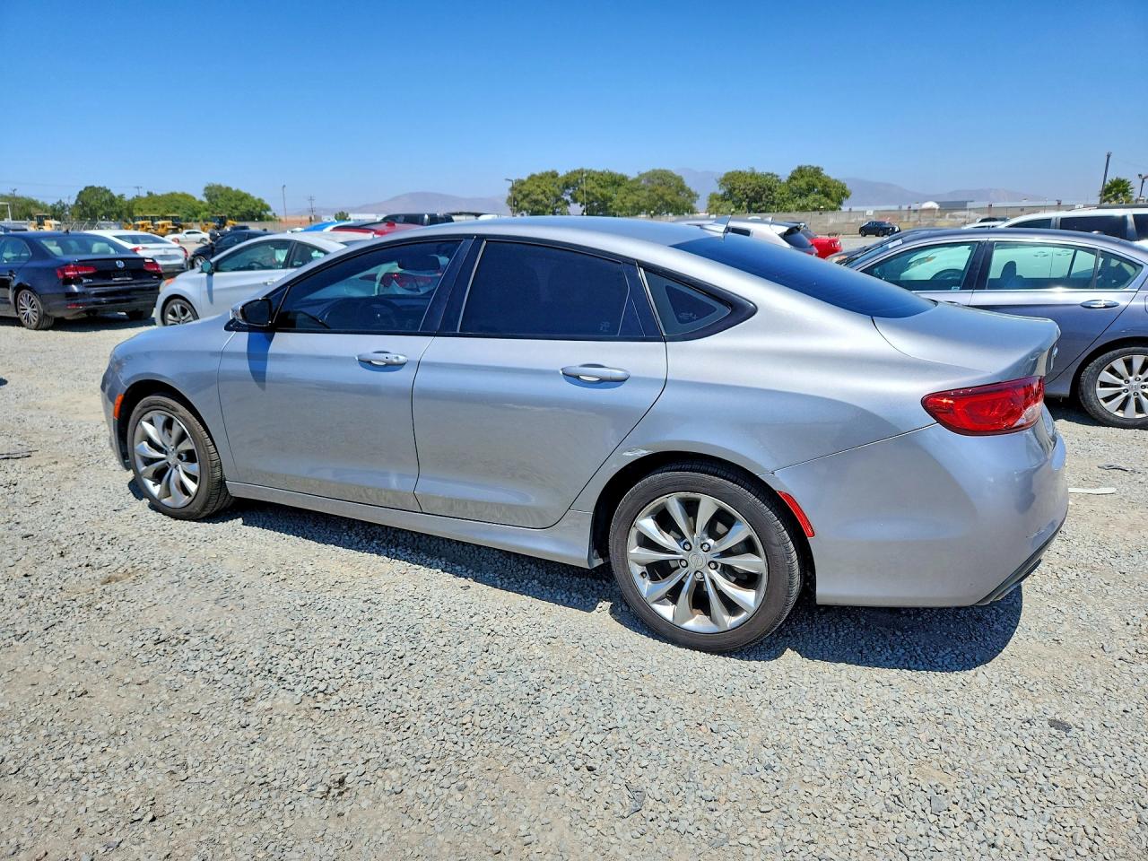2015 CHRYSLER 200