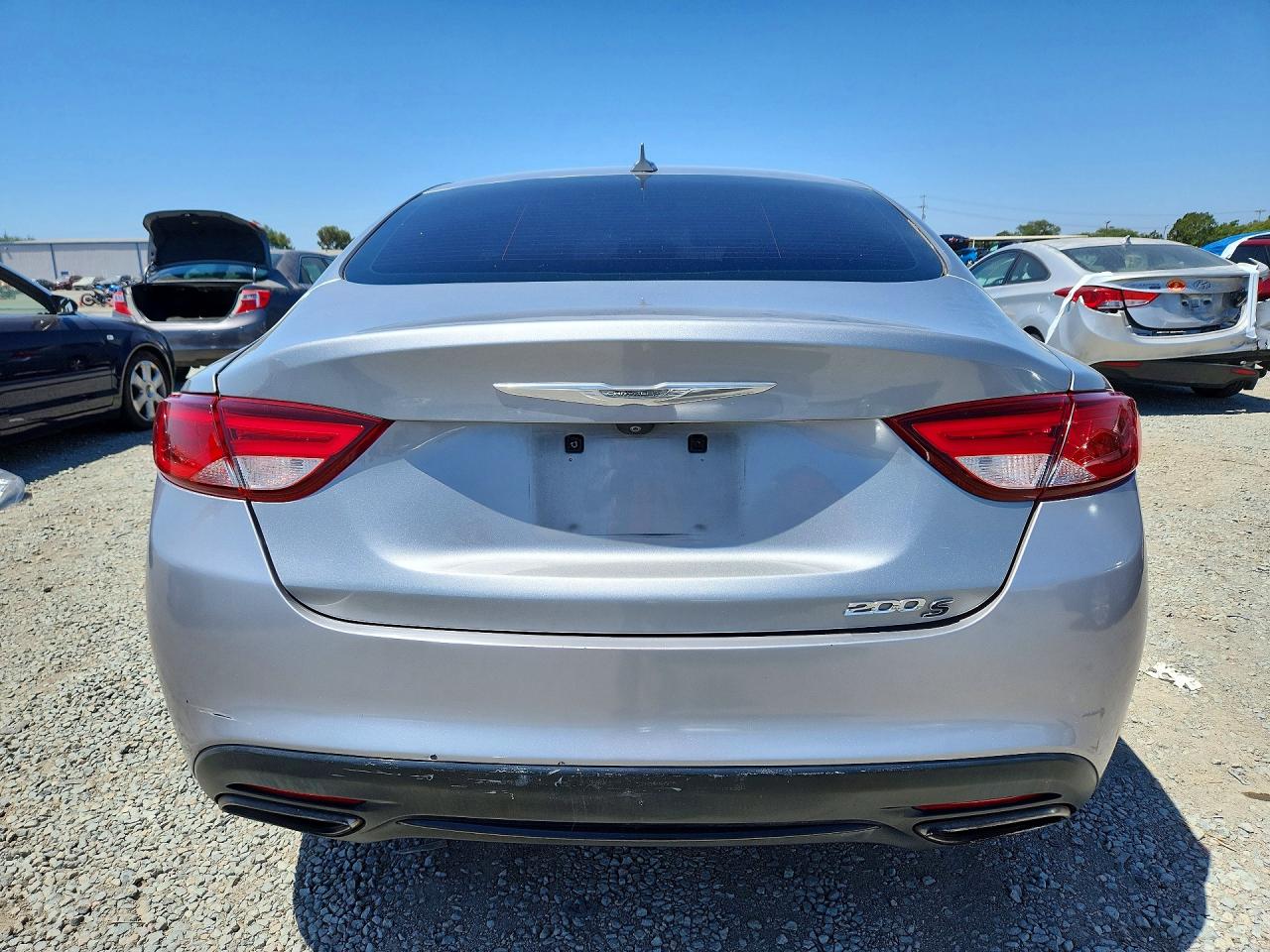 2015 CHRYSLER 200