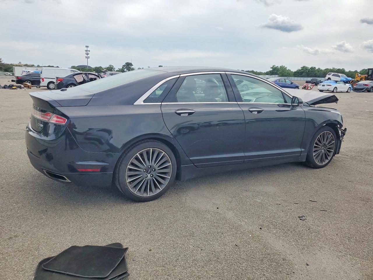2016 LINCOLN MKZ
