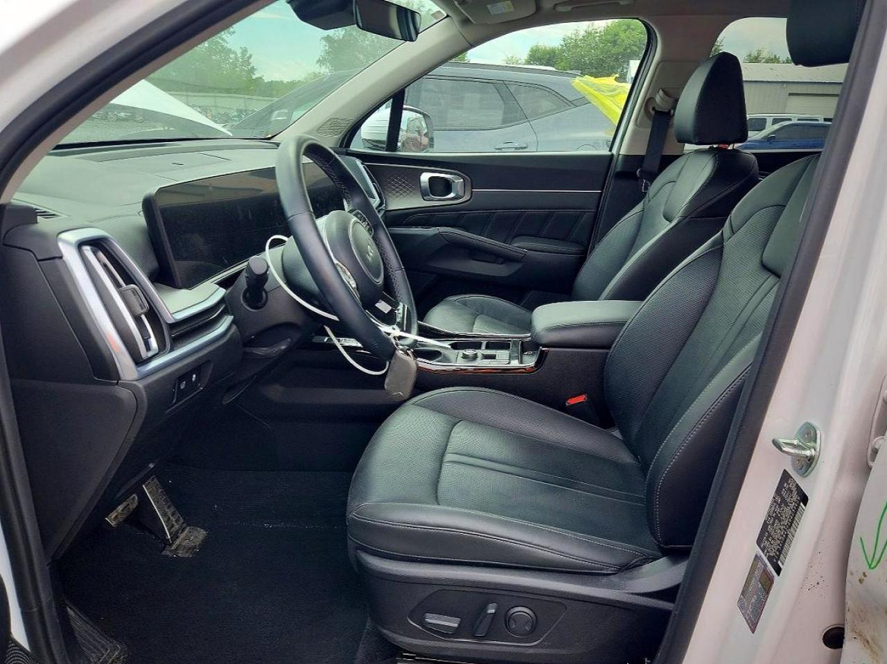2024 KIA SORENTO