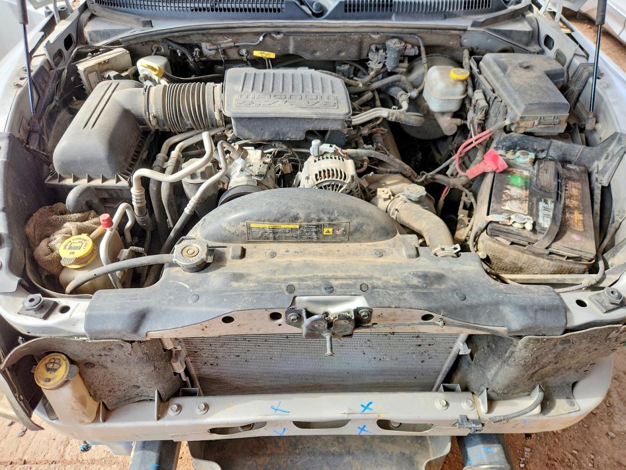 2005 DODGE DAKOTA