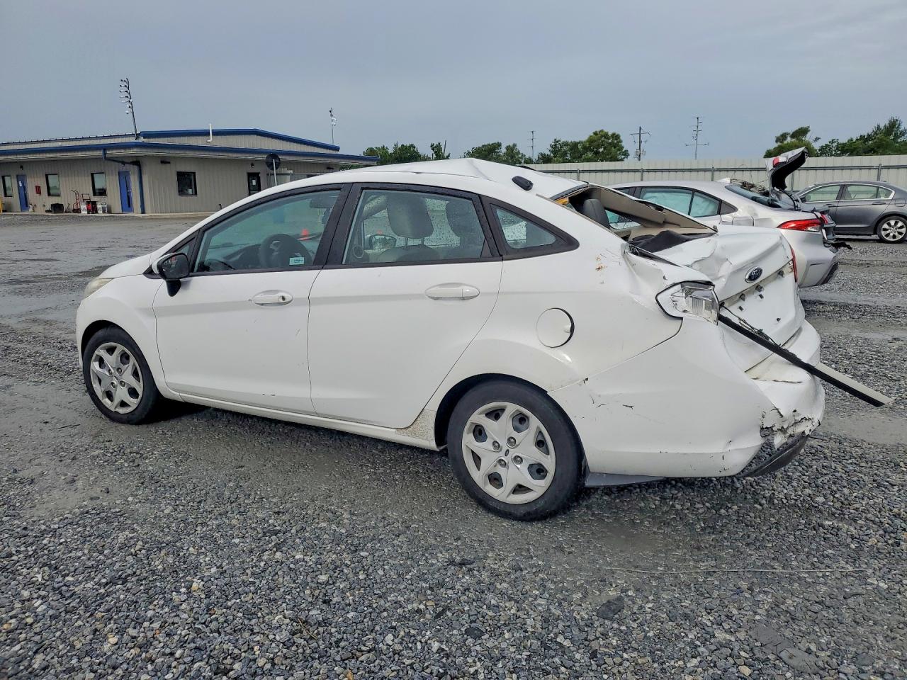 2013 FORD FIESTA