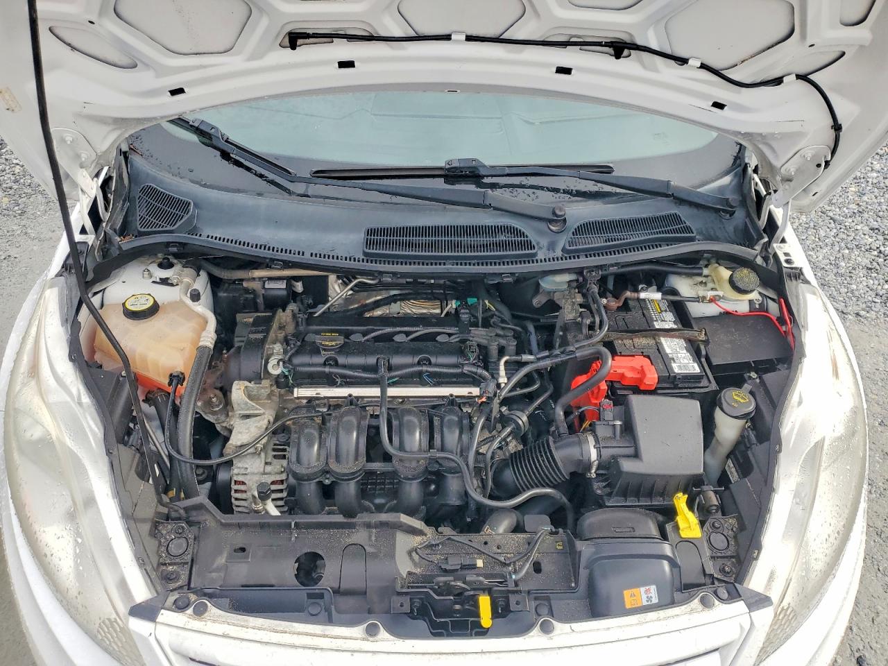 2013 FORD FIESTA