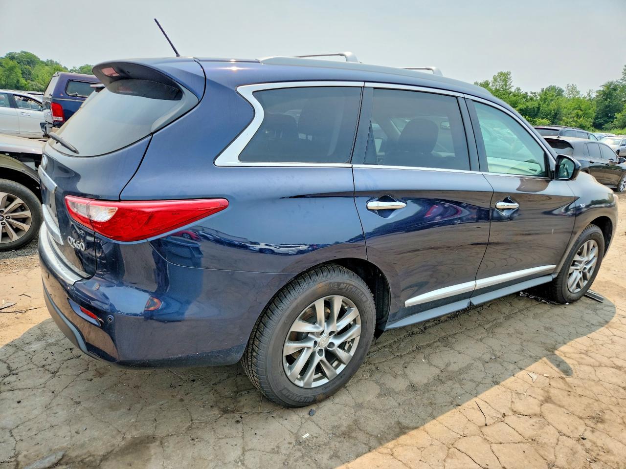 2015 INFINITI QX60