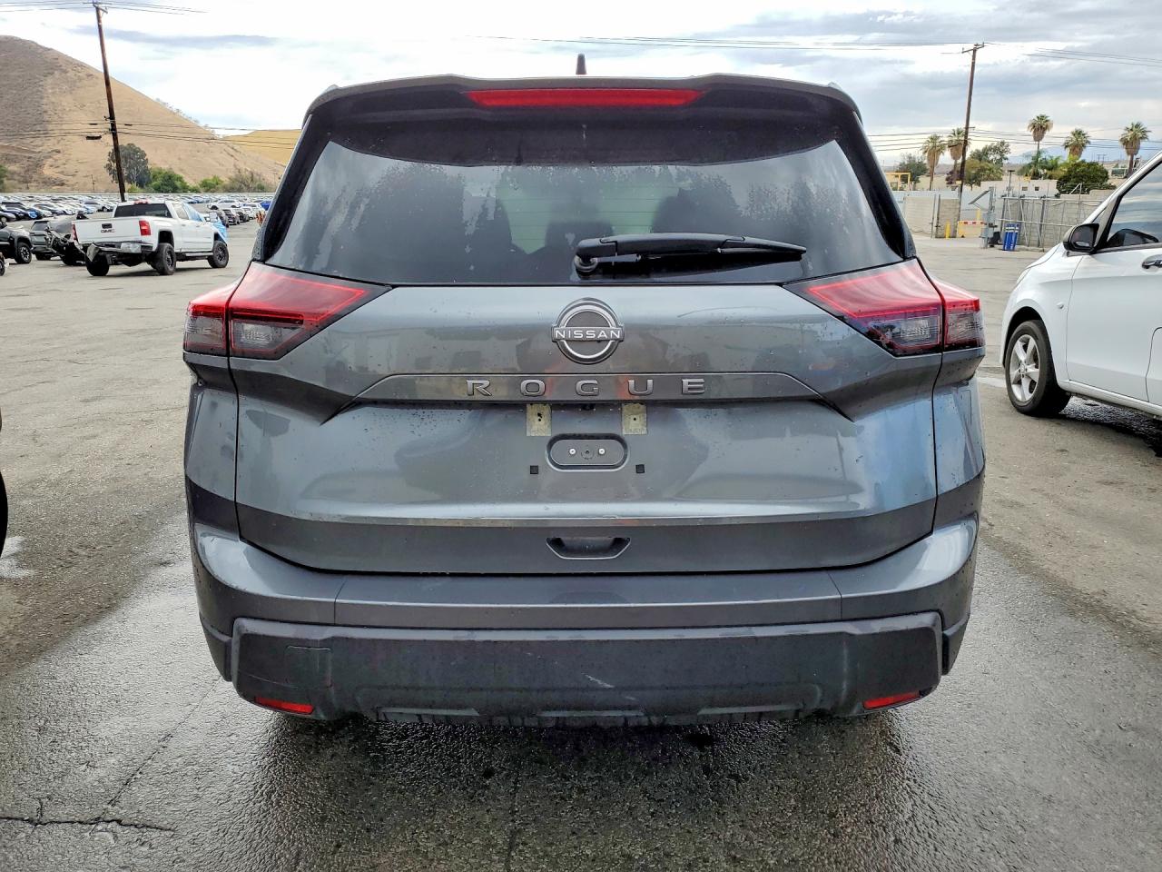 2026 NISSAN ROGUE