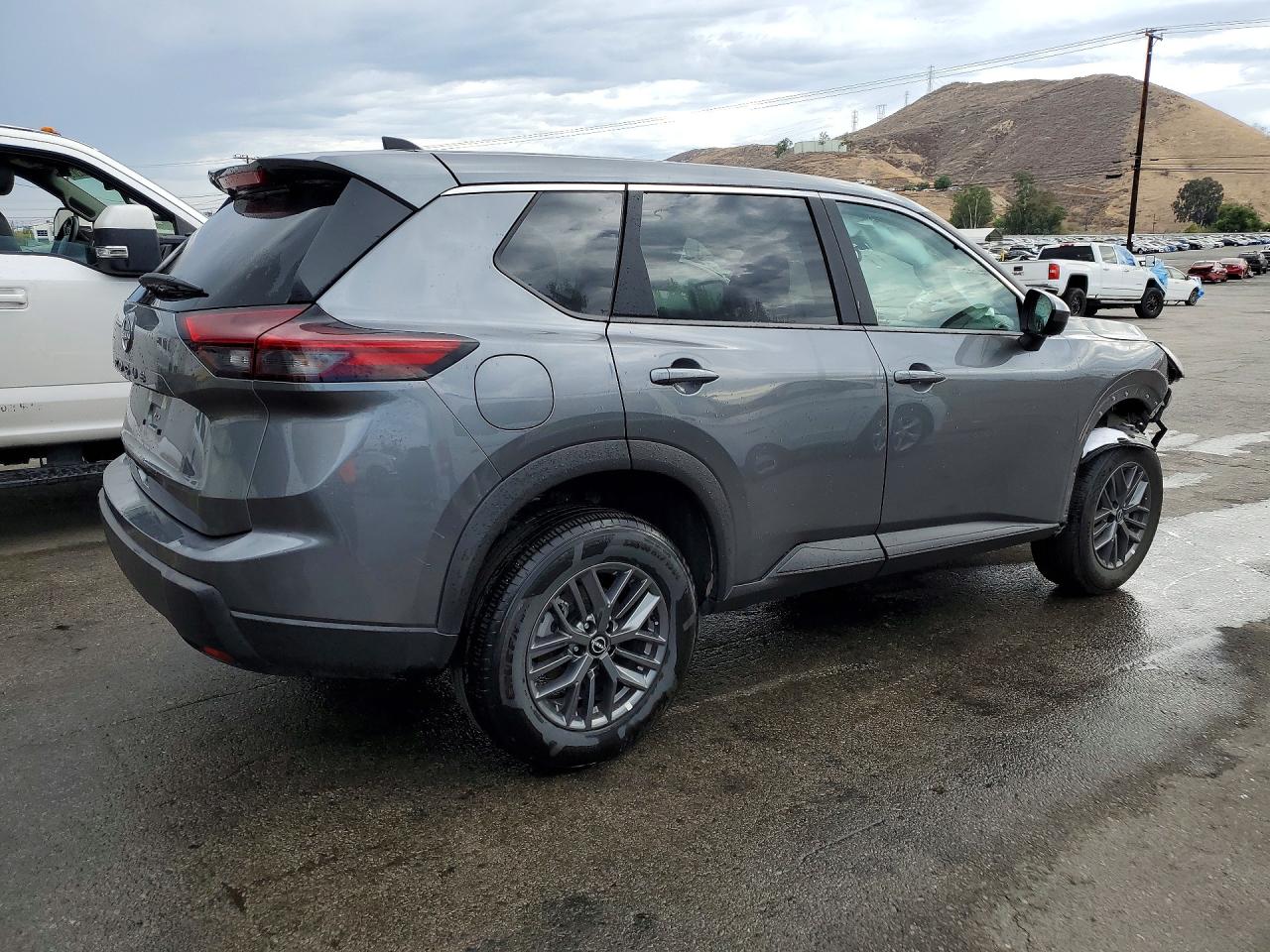 2026 NISSAN ROGUE