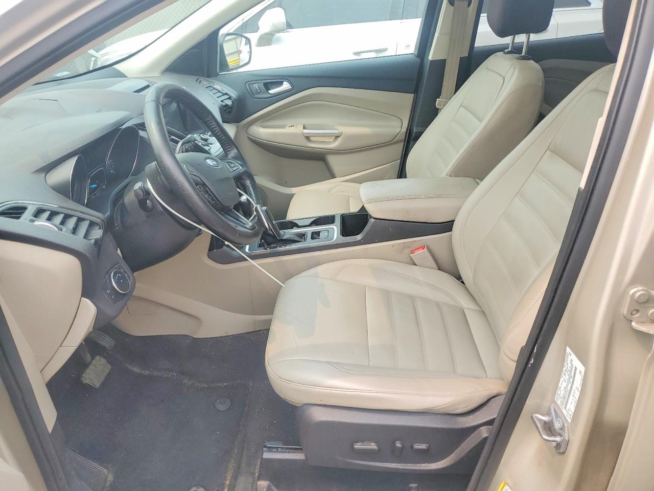 2017 FORD ESCAPE