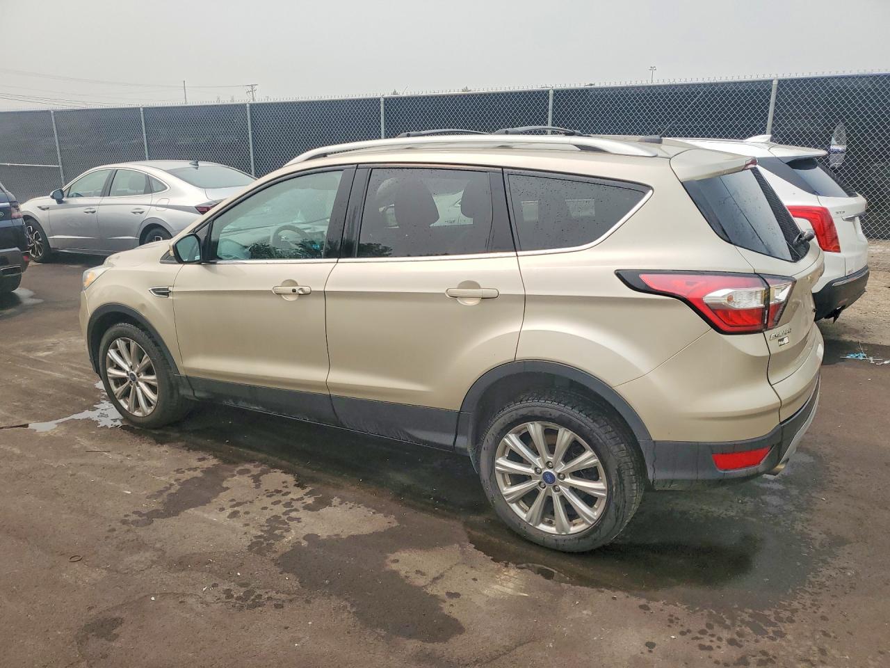 2017 FORD ESCAPE