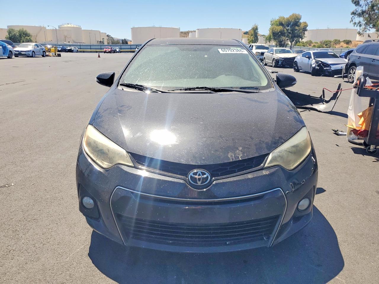 2015 TOYOTA COROLLA