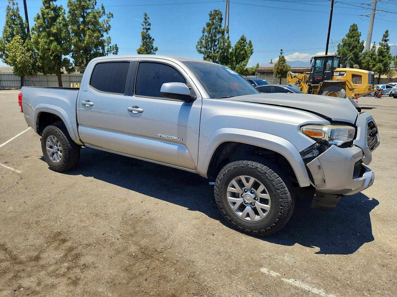 2017 TOYOTA TACOMA