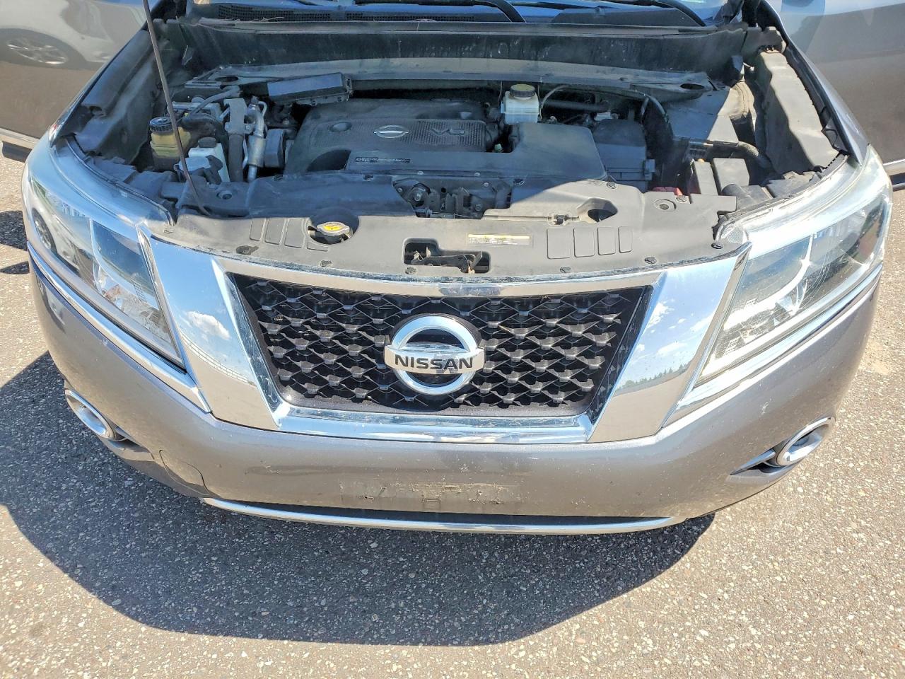 2016 NISSAN PATHFINDER