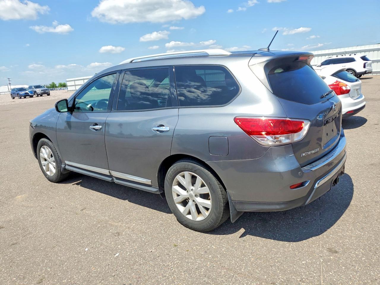 2016 NISSAN PATHFINDER