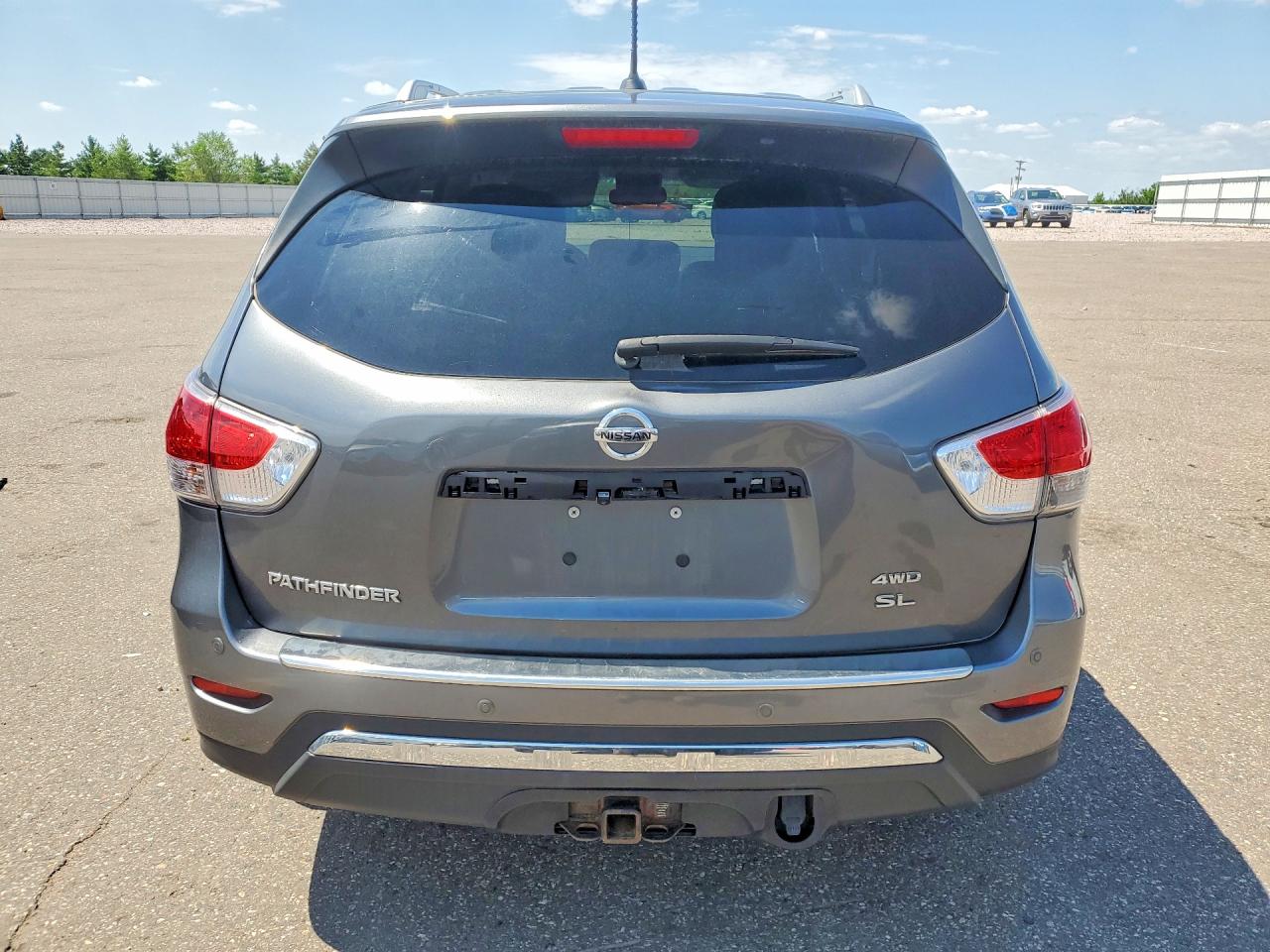 2016 NISSAN PATHFINDER