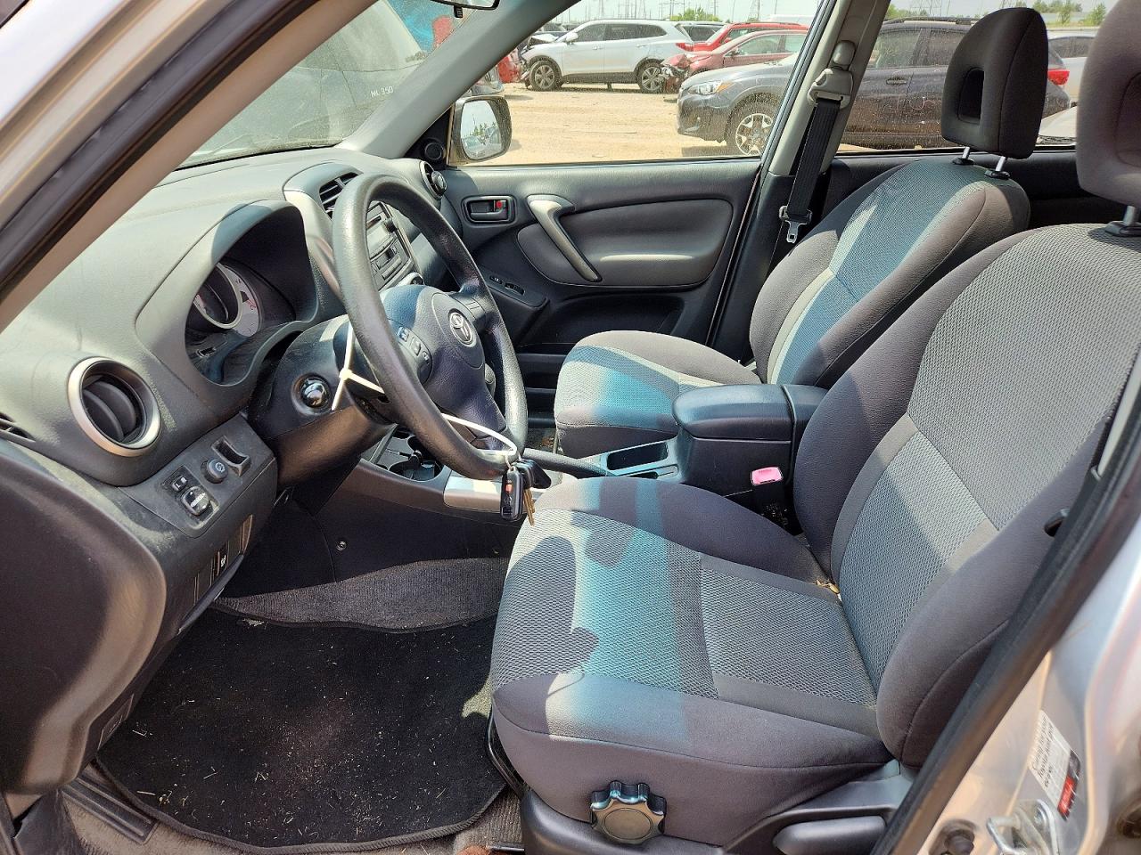2005 TOYOTA RAV4