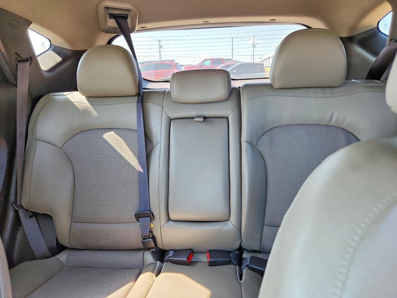 2015 HYUNDAI TUCSON