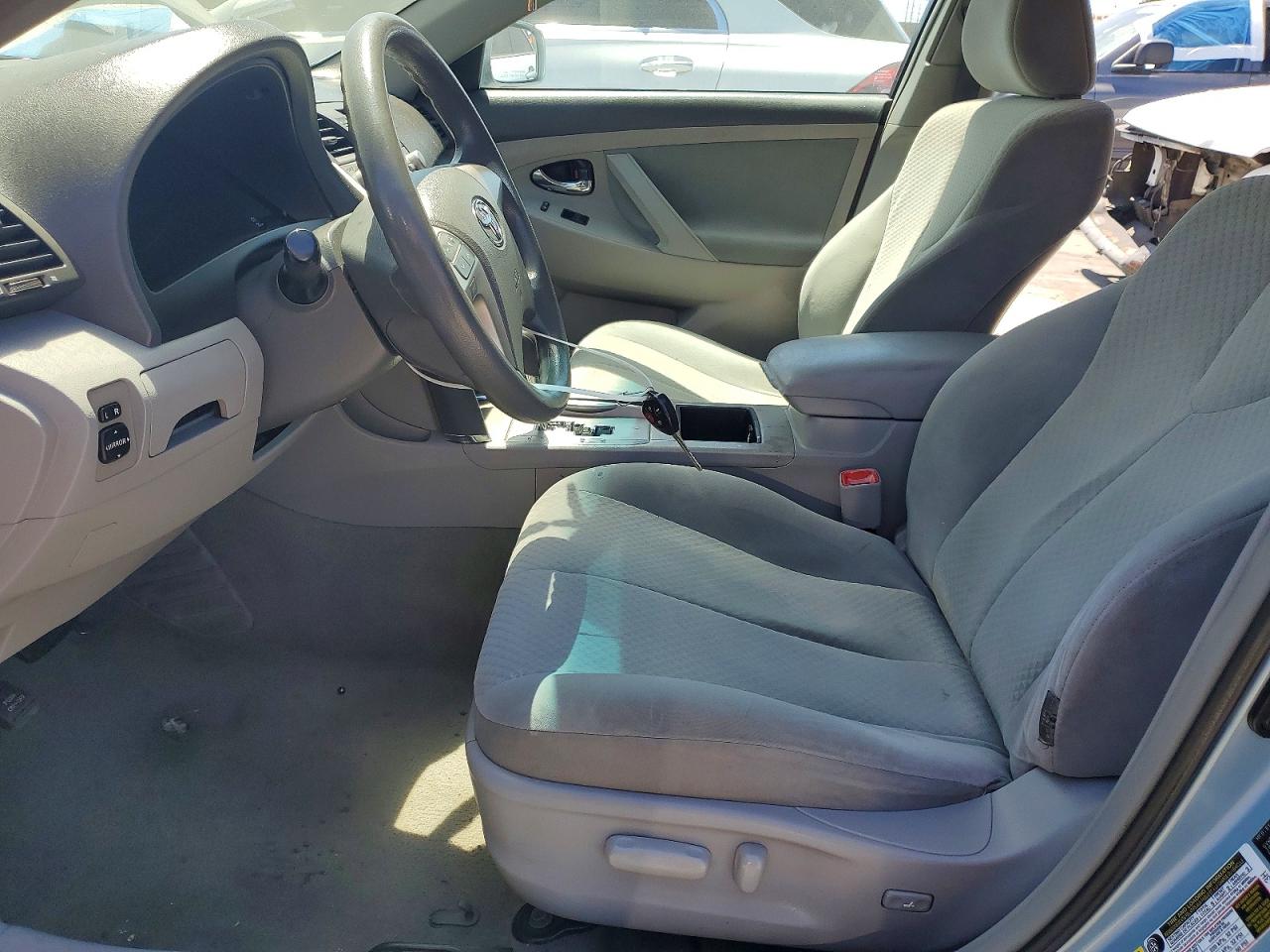 2009 TOYOTA CAMRY