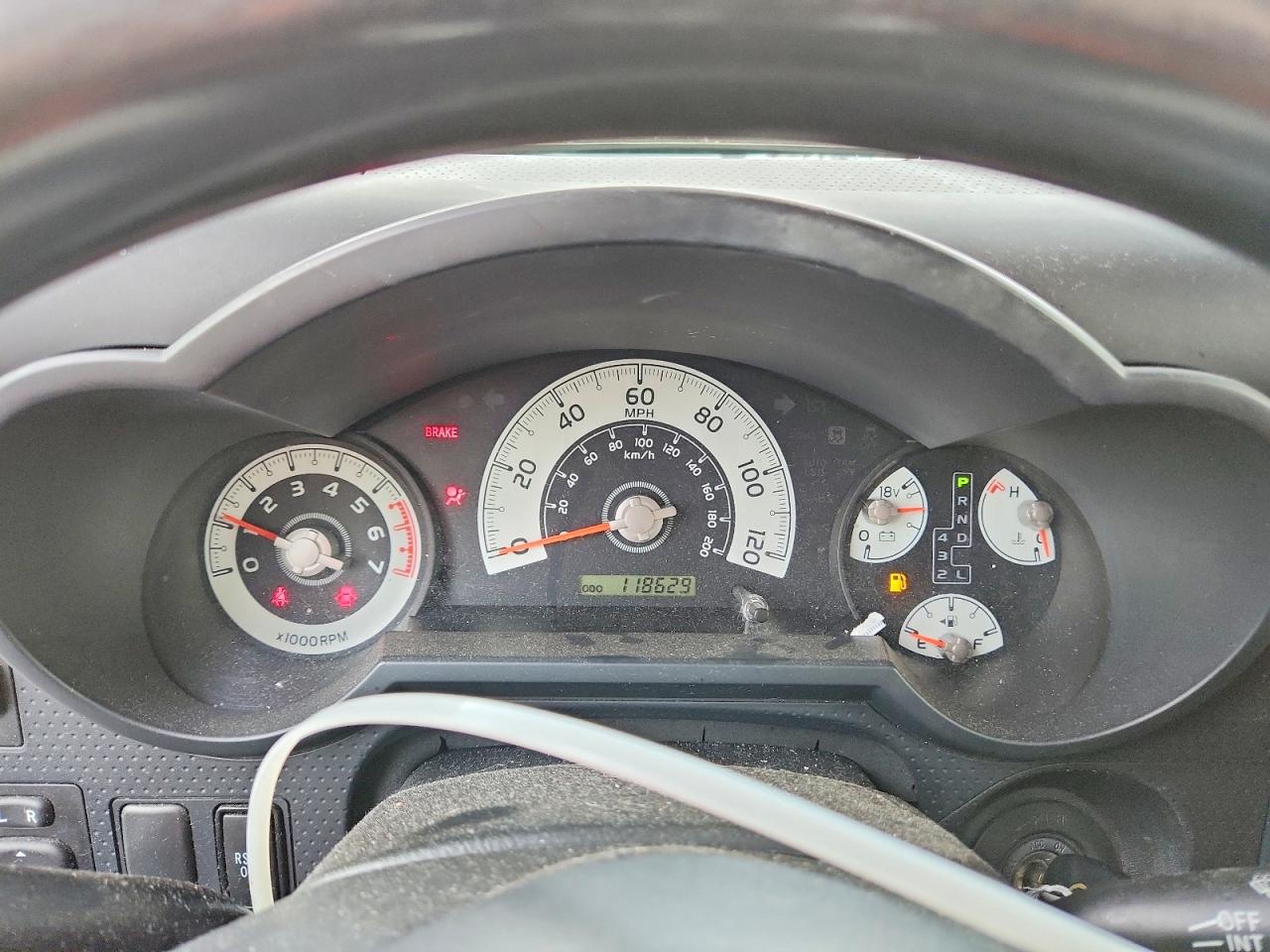 2012 TOYOTA FJ CRUISER
