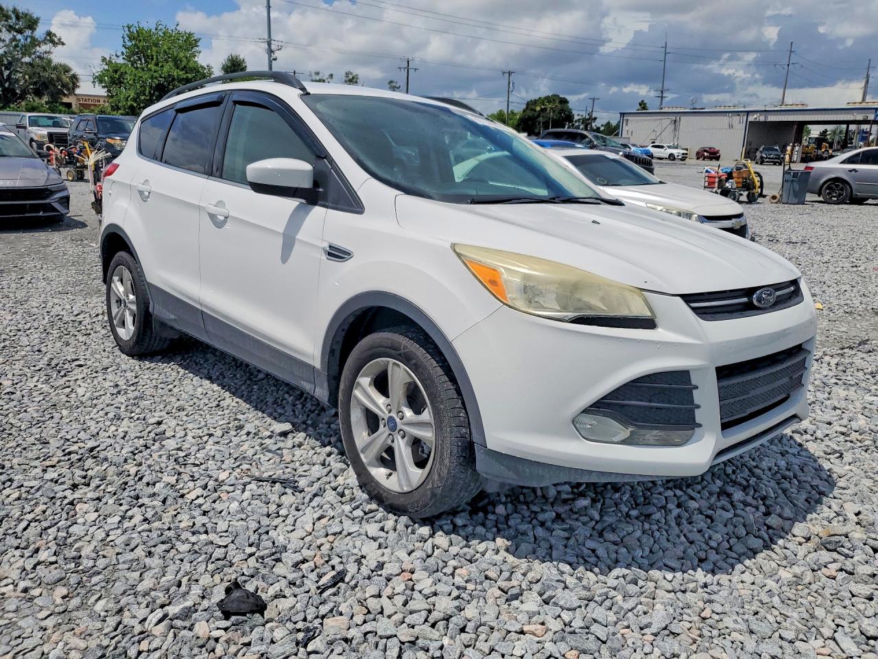 2016 FORD ESCAPE