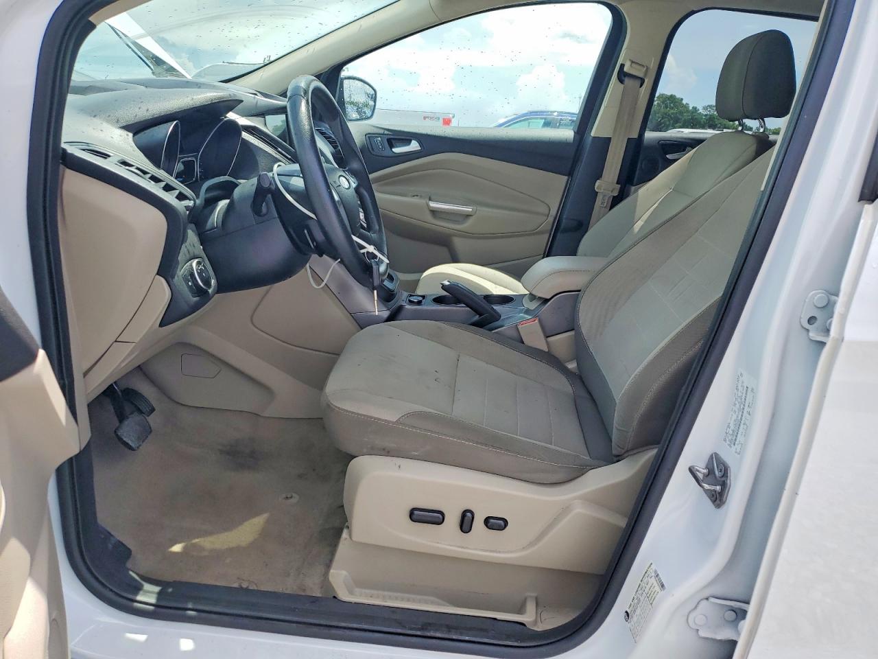 2016 FORD ESCAPE