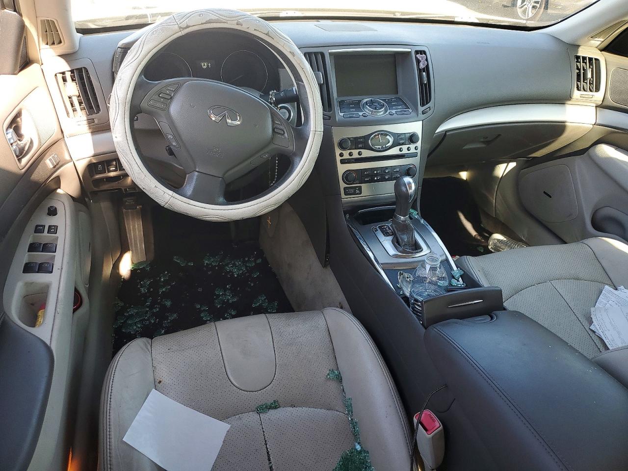 2013 INFINITI G37